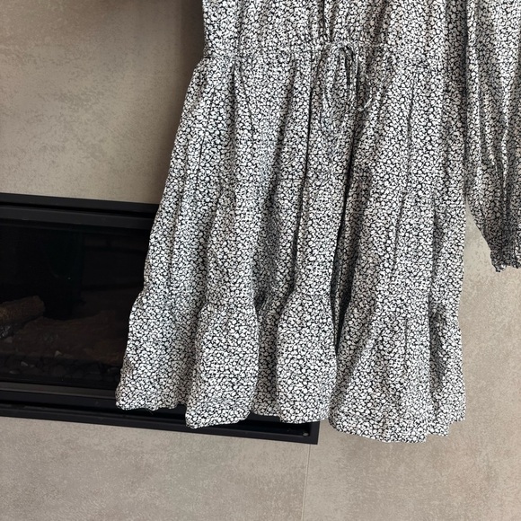 NWT & Other Stories Long Sleeves Mini Dress, Size L - Picture 10 of 16
